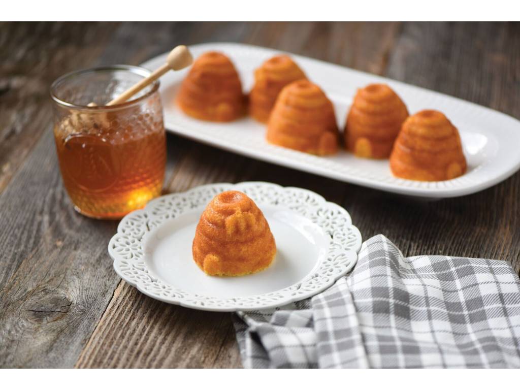 Forma na Včelí úly plát 6 kusů Nordic Ware + ONO 33,5cm tác na dorty, bábovky, cukroví Rosenthal