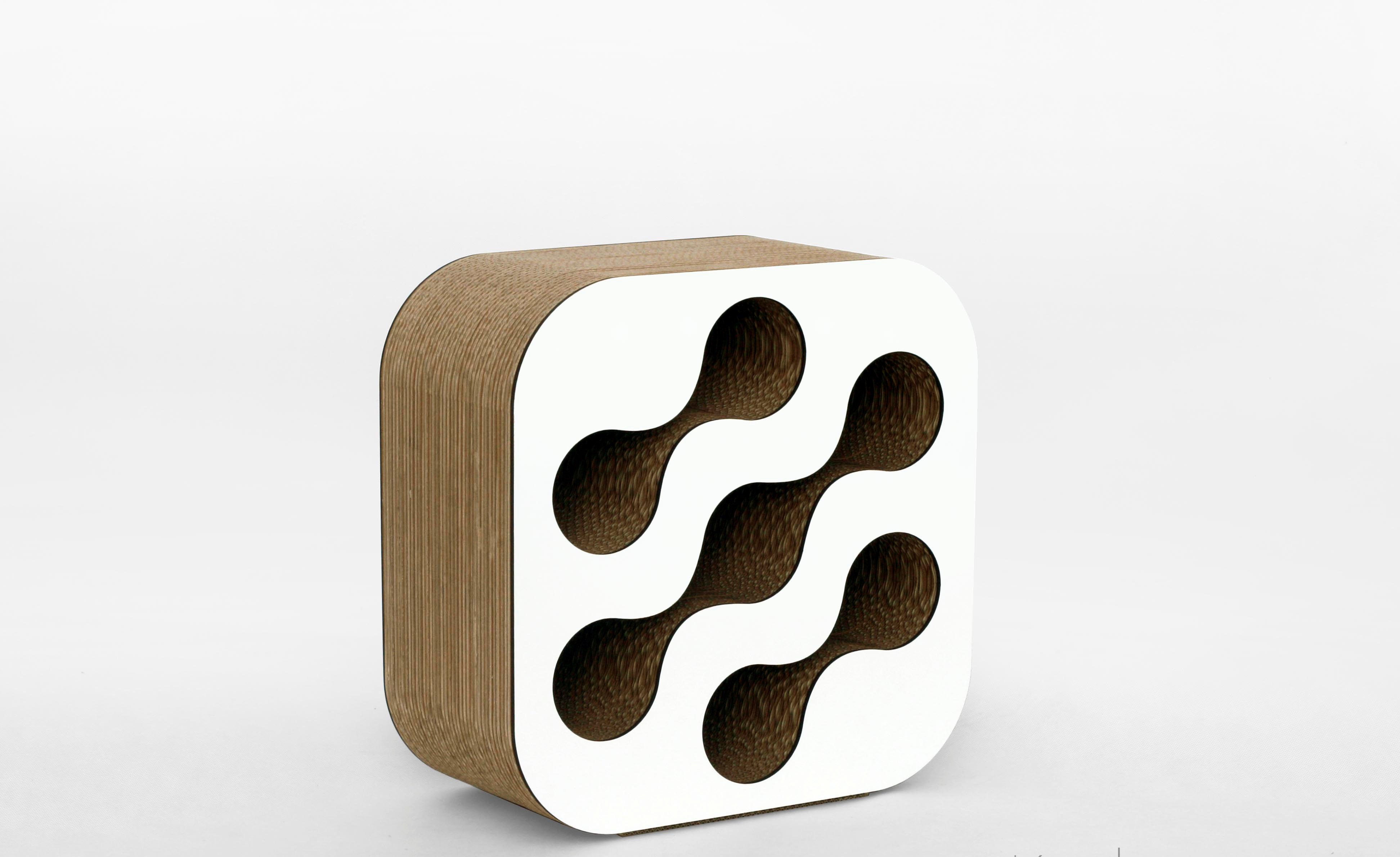 Kartonový stojan na víno bílý z recyklovaného kartonu- KARTOONS