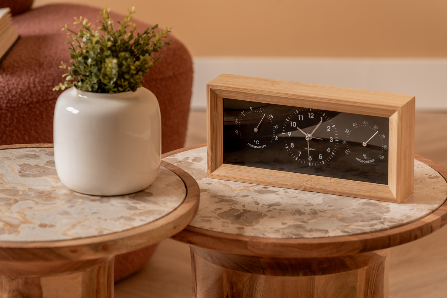 Budík, hodiny s teploměrem a vlhkoměrem, bambus, černé KARLSSON