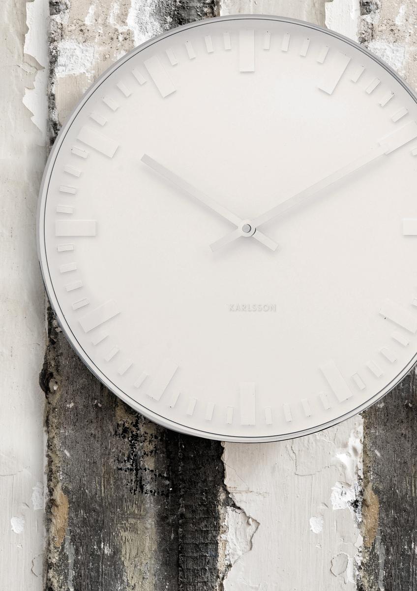 Nástěnné hodiny Mr.White 51,5 cm Karlsson