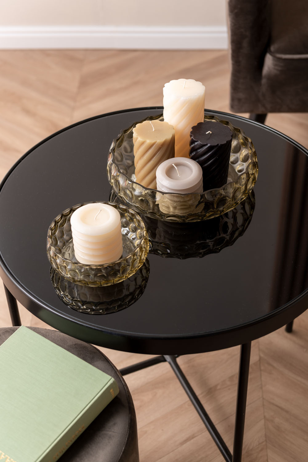 Svíčka Swirl M 10 cm pískově hnědá Present Time