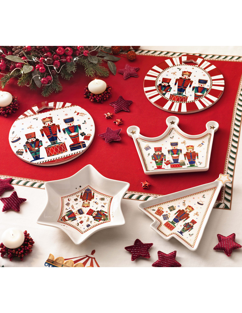 Vánoční porcelánový tác Lo Schiaccianoci ve tvaru korunky 21x16,5cm BRANDANI