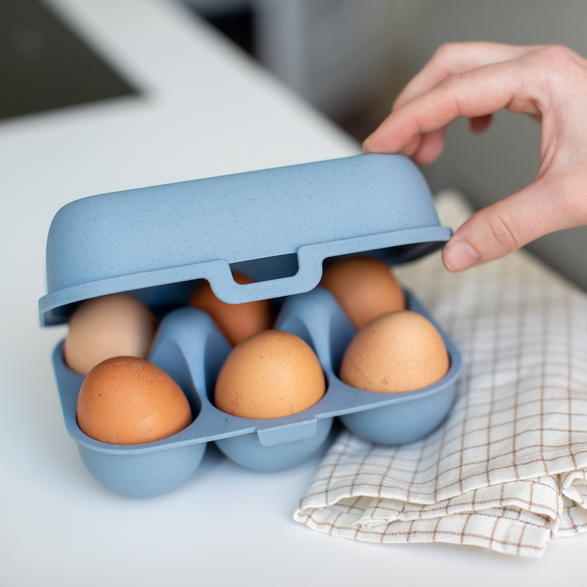 EGG box na 6 ks vajíček Modrá ORGANIC KOZIOL 