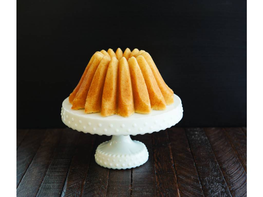 Forma na bábovku Lotus zlatá Nordic Ware