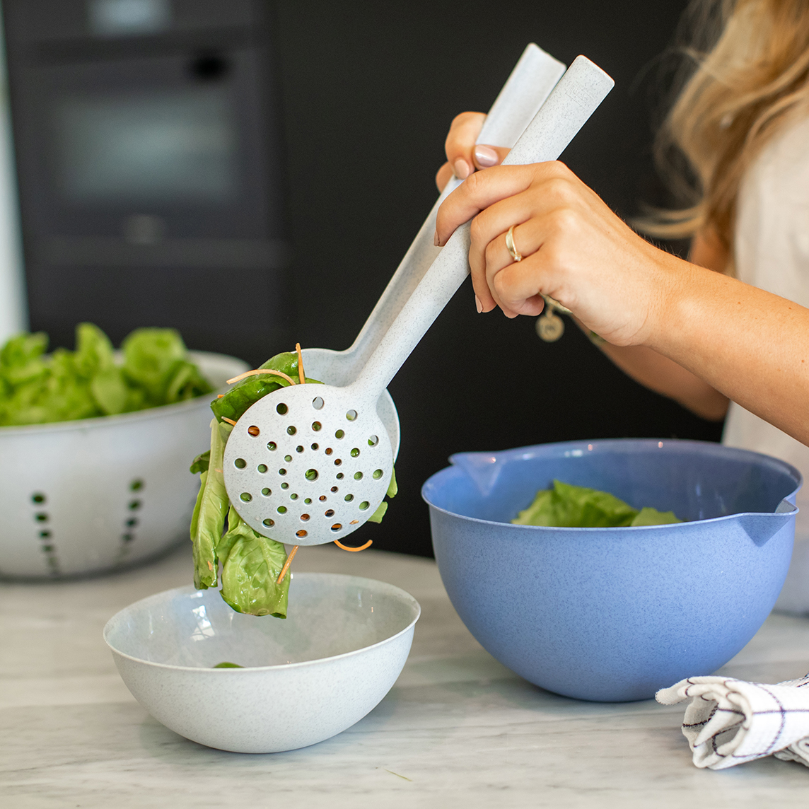 Palsby salátový příbor 30cm šedá Organic KOZIOL