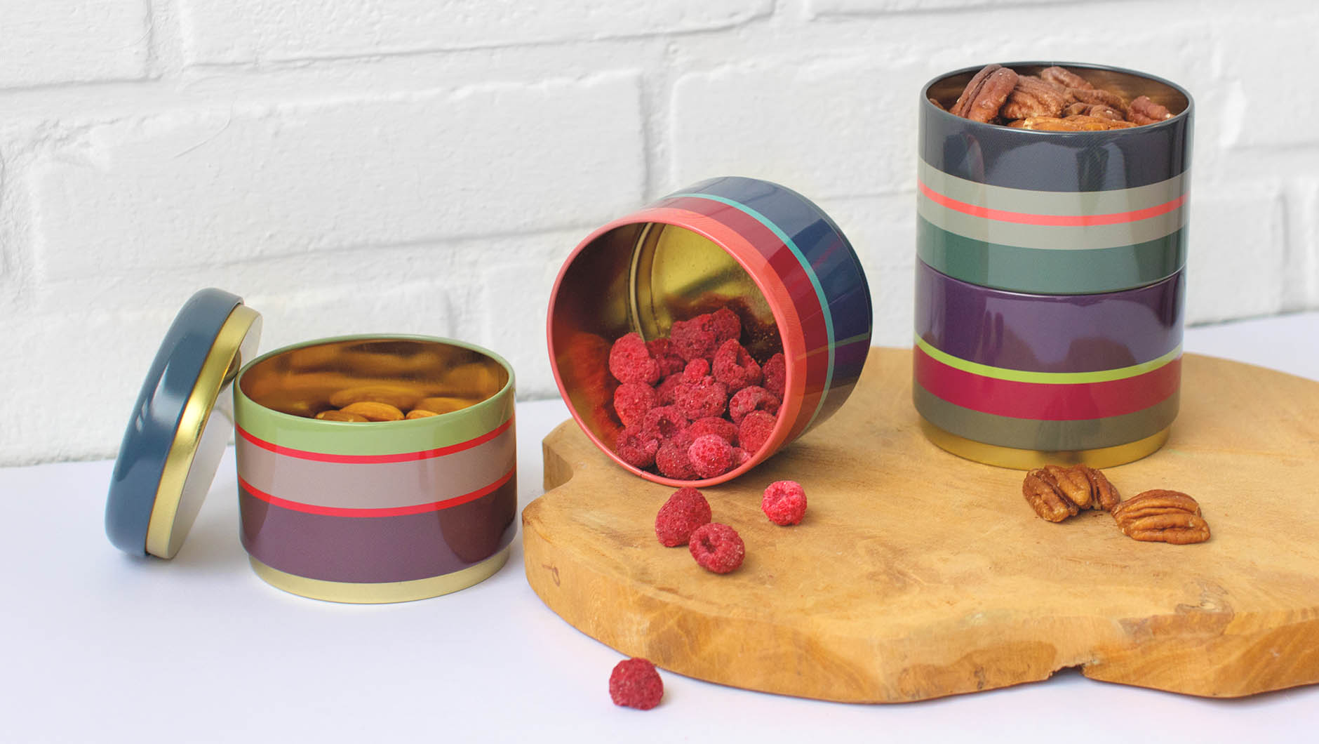 Stohovatelné barevné plechovky set 4 ks Felicita REMEMBER