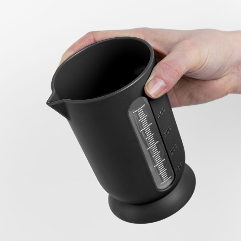 Odměrka 0,5l QB černá Blim+