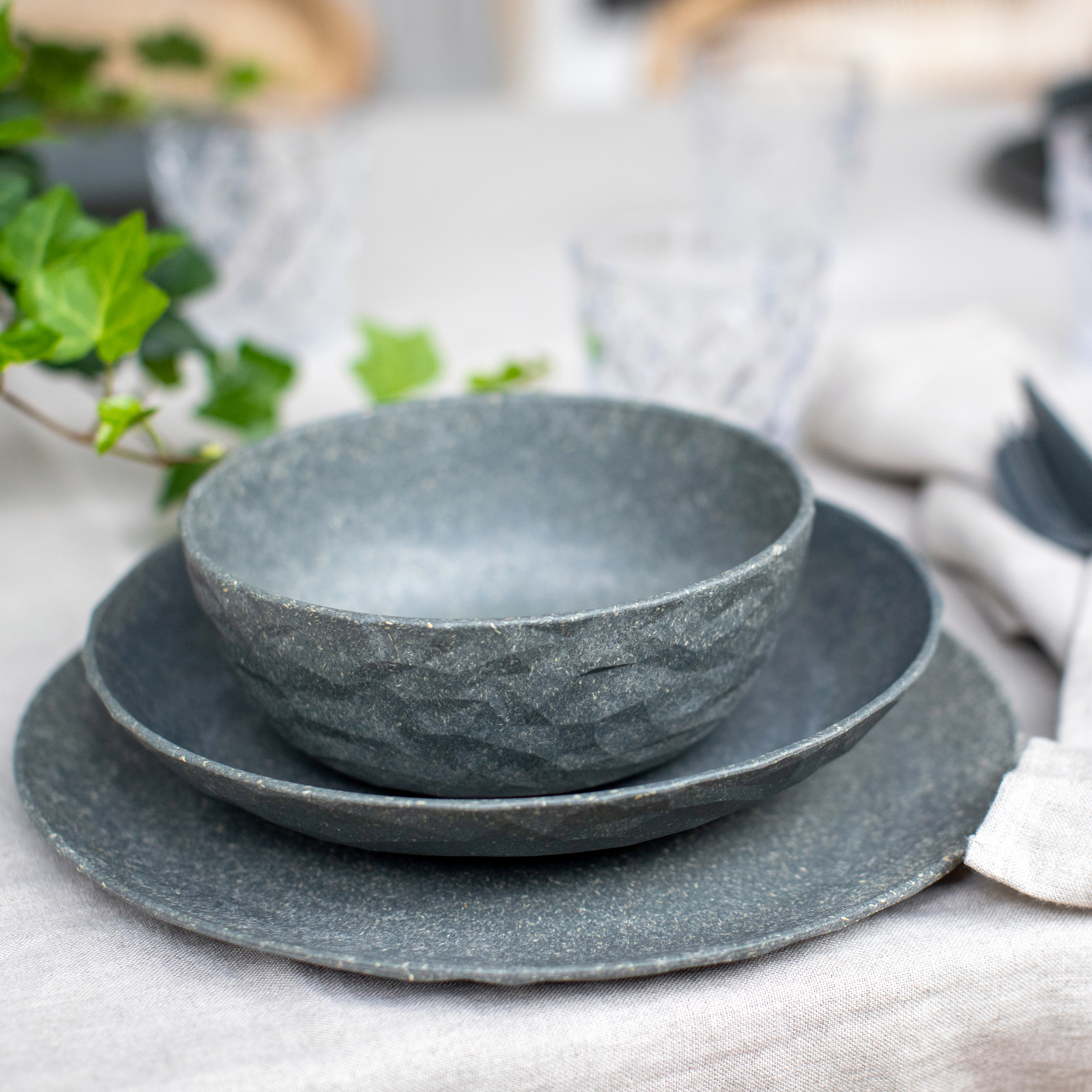 Sada 4 hlubokých talířů CLUB PLATE M ORGANIC KOZIOL