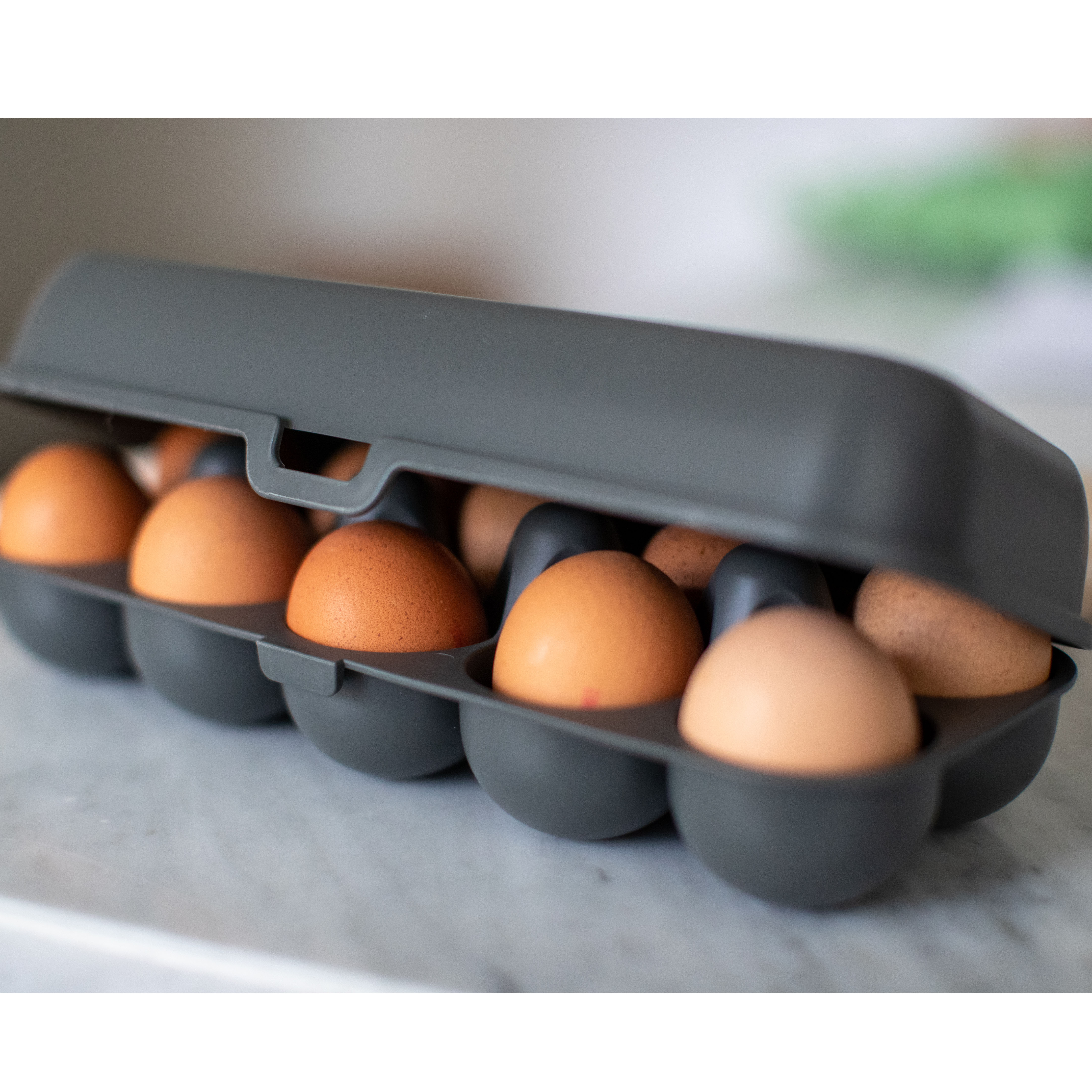 EGG box na 10 ks vajíček Šedá Organic KOZIOL