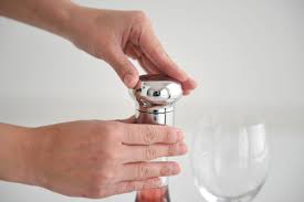 Zátka, špunt na láhev vína, sektu, champagne... Noé Alessi