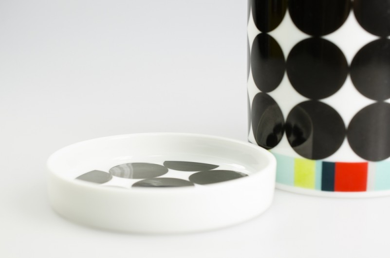 Porcelánová dóza/ hrnek s víkem/podšálkem Scoop REMEMBER