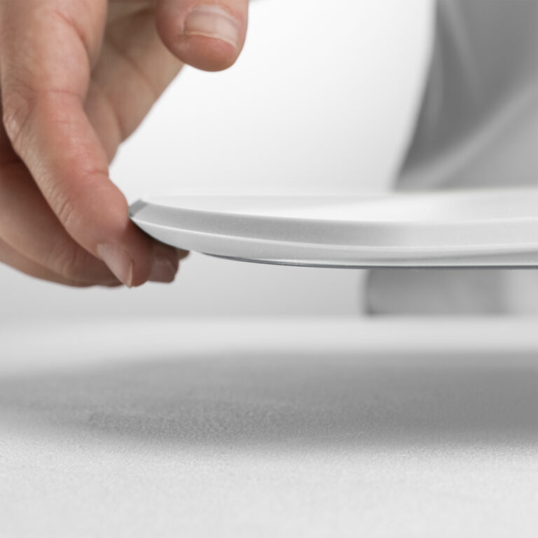 Prkénko s okrajem a protiskluzem 35cm Skateboard bílé Blim+