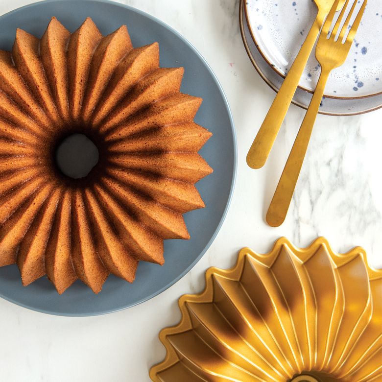 Forma na bábovku Brilliance zlatá Nordic Ware