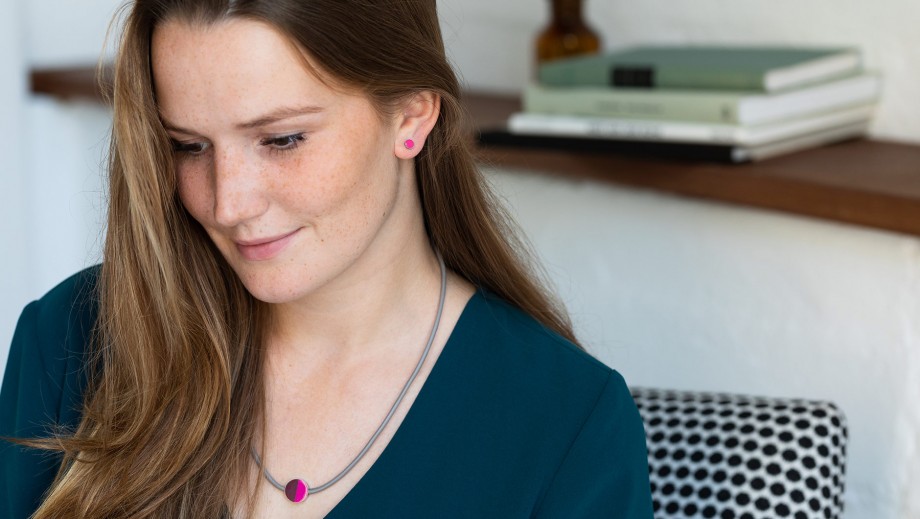 Set dvou párů náušnic REMEMBER