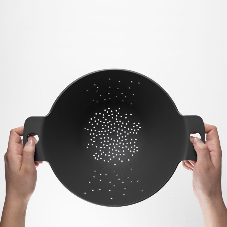 Cedník ø 30cm černý COSMO Blim+