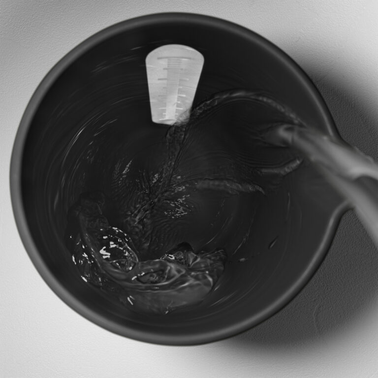 Odměrka 0,5l QB černá Blim+