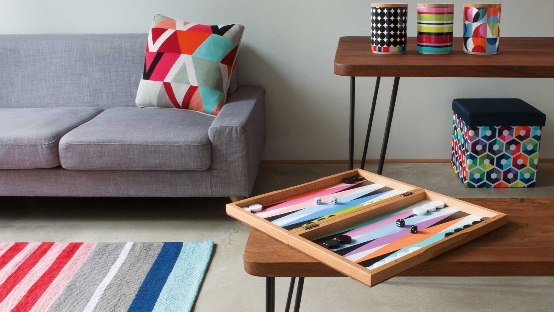 Hra Vrhcáby Backgammon REMEMBER