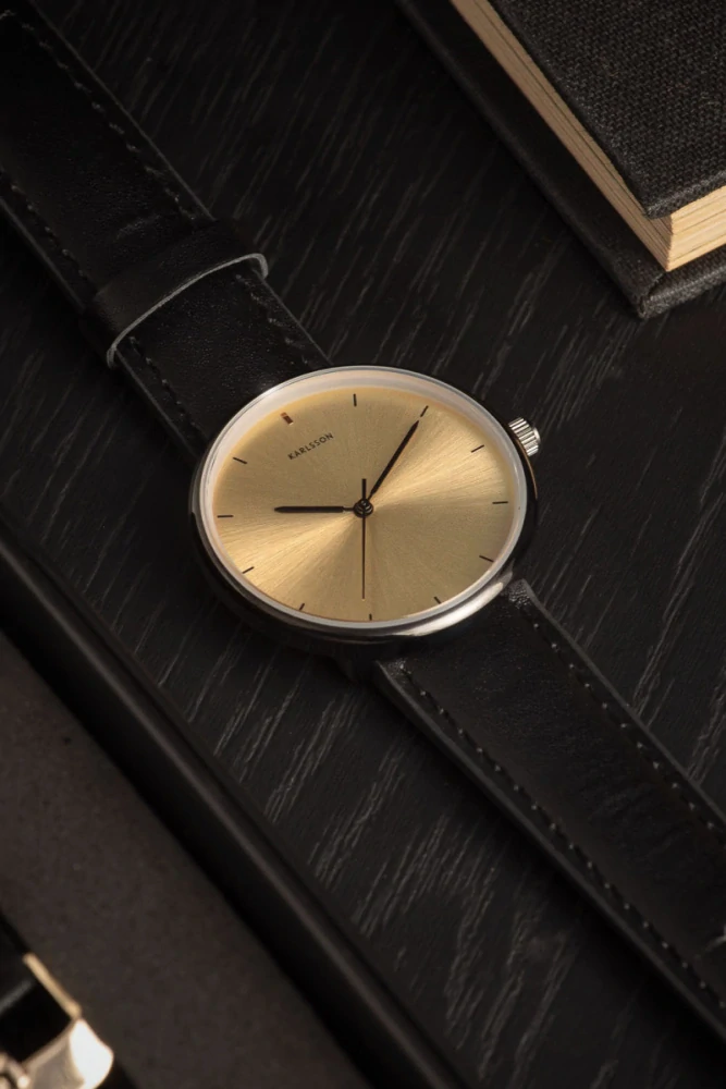 Hodinky Finesse dámské zlatá KARLSSON